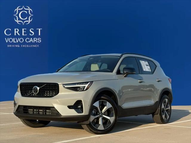 2026 Volvo XC40 Plus, B5 AWD Gas (mild hybrid), Dark for sale in Frisco, TX