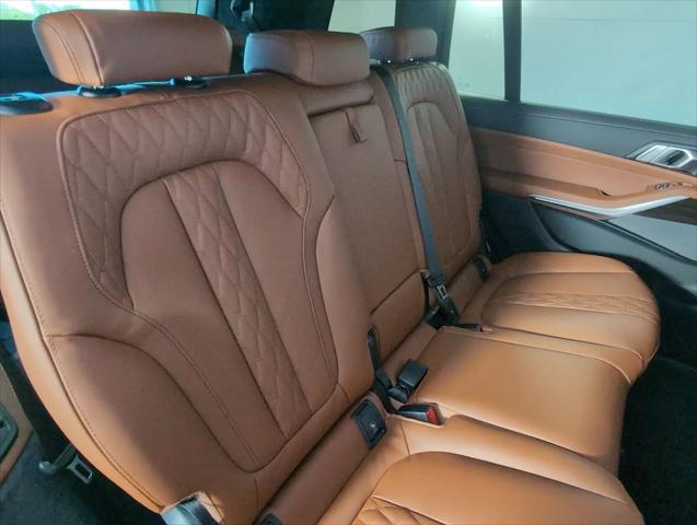 2026 BMW X7 M60i