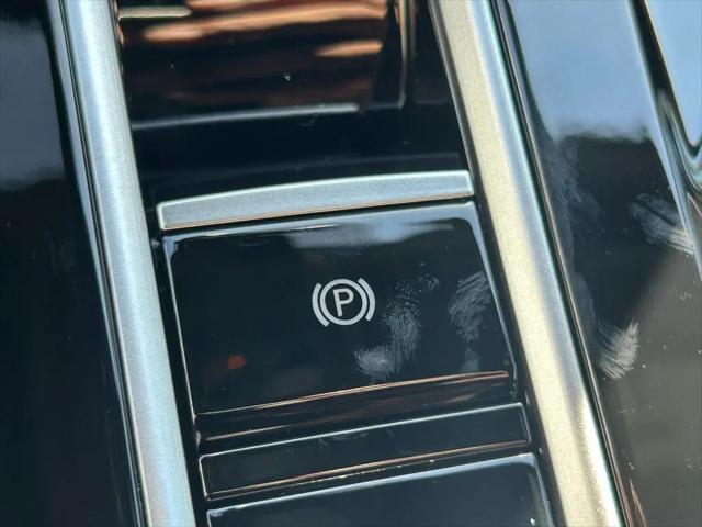 2026 Volkswagen Atlas Cross Sport SE with Technology