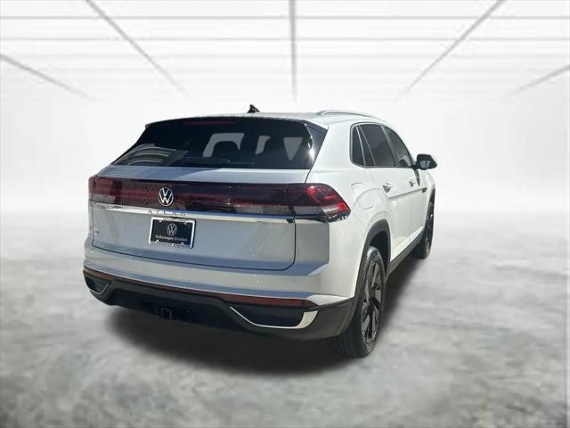 2026 Volkswagen Atlas Cross Sport SE with Technology
