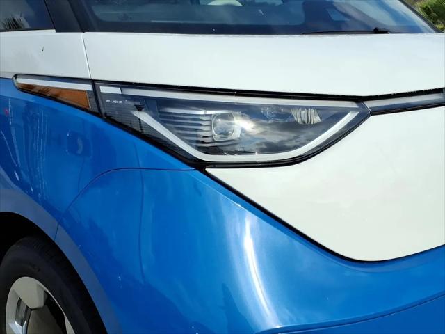 2025 Volkswagen ID. Buzz Pro S Plus with 4MOTION