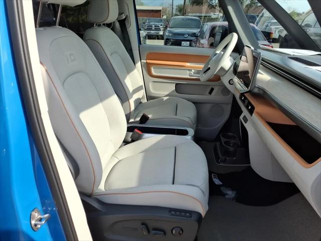 2025 Volkswagen ID. Buzz Pro S Plus with 4MOTION