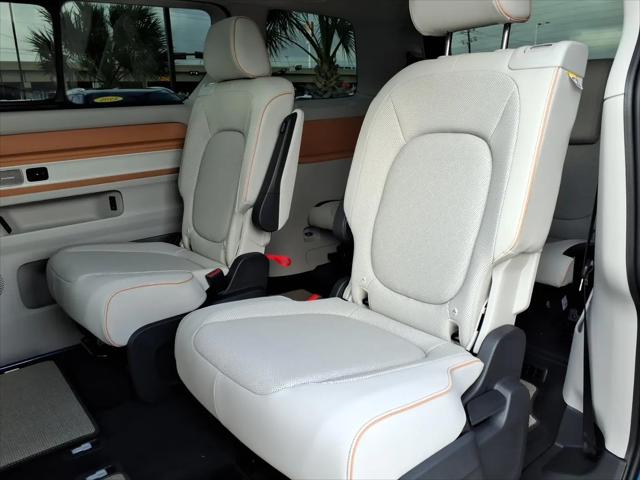 2025 Volkswagen ID. Buzz Pro S Plus with 4MOTION