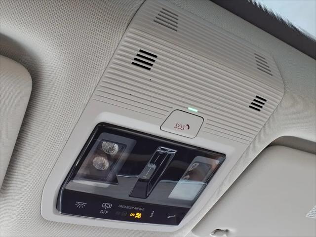 2025 Volkswagen ID. Buzz Pro S Plus with 4MOTION