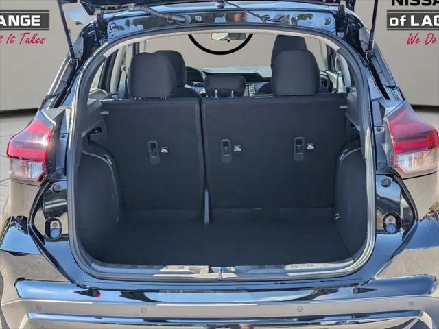 2025 Nissan Kicks S