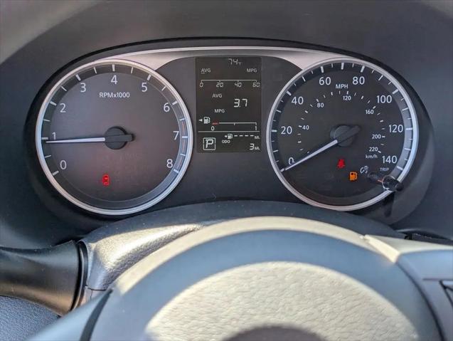 2025 Nissan Kicks S