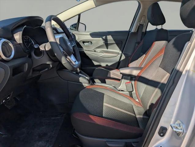 2025 Nissan Versa 1.6 SR