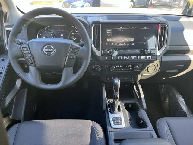 2026 Nissan Frontier Crew Cab SV 4x4