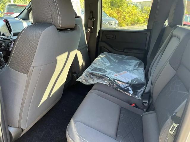 2026 Nissan Frontier Crew Cab SV 4x2