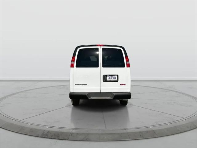 2025 GMC Savana Passenger RWD 3500 Extended Wheelbase LS