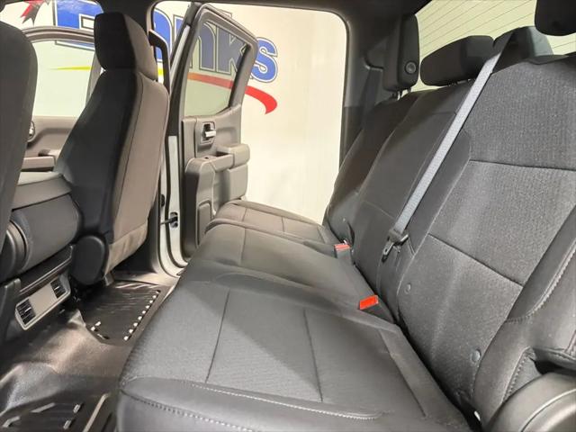 2026 GMC Sierra 1500 Crew Cab, Short Bed, Pro, 4WD