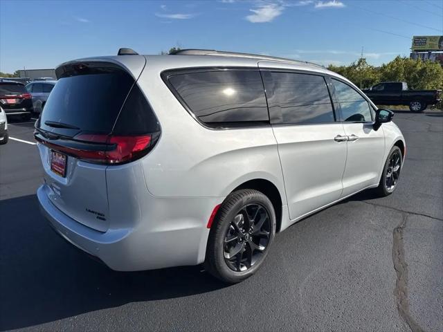 2026 Chrysler Pacifica Limited AWD