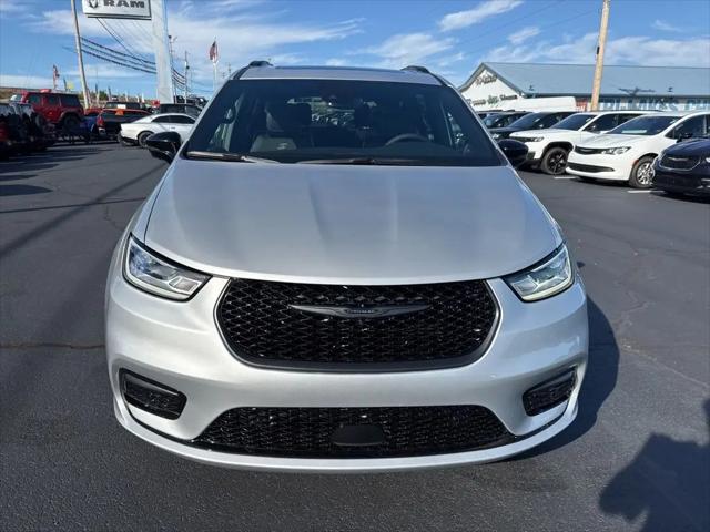 2026 Chrysler Pacifica Limited AWD