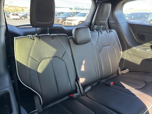 2026 Chrysler Pacifica Limited AWD