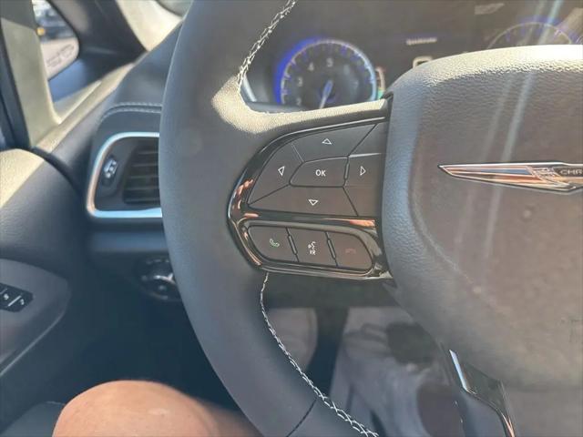 2026 Chrysler Pacifica Limited AWD