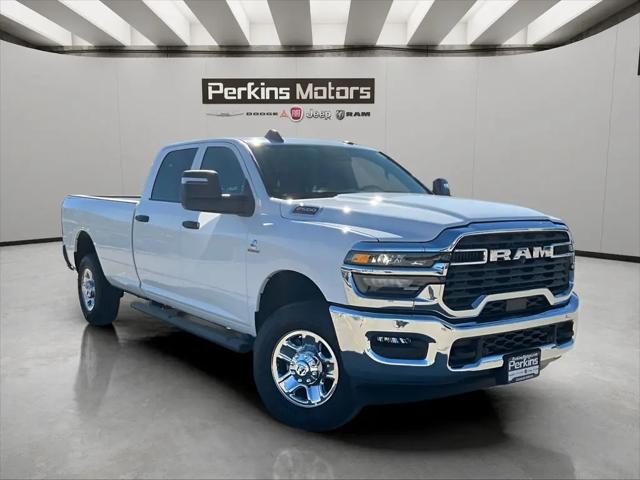 2026 Ram 2500 Tradesman Crew Cab 4x4 8' Box