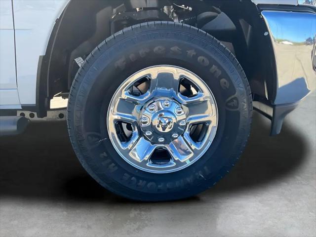 2026 Ram 2500 Tradesman Crew Cab 4x4 8' Box