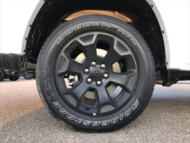 2026 Ram 1500 Lone Star Crew Cab 4x4 5'7" Box