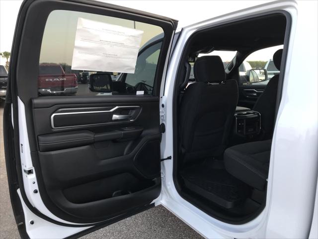 2026 Ram 1500 Lone Star Crew Cab 4x4 5'7" Box