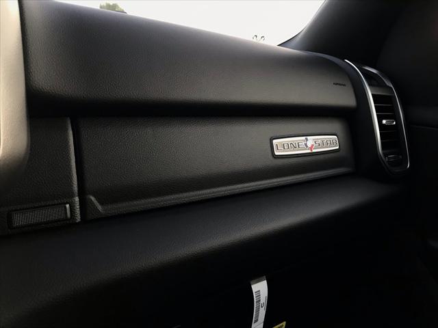 2026 Ram 1500 Lone Star Crew Cab 4x4 5'7" Box