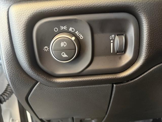 2026 Ram 2500 Lone Star Crew Cab 4x4 6'4" Box
