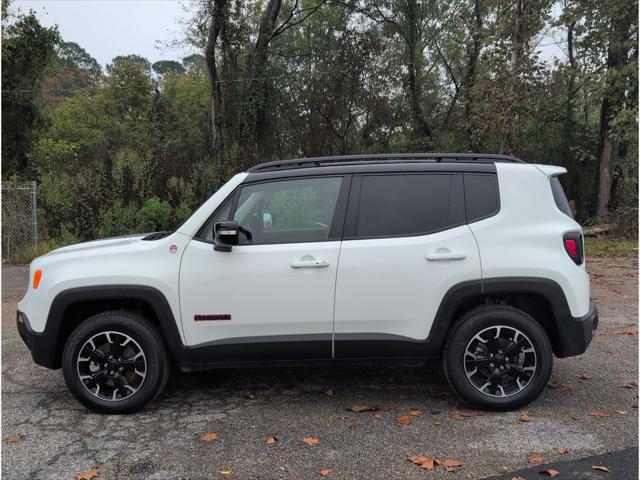 2023 Jeep Renegade Trailhawk 4x4