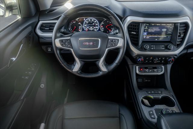 2023 GMC Acadia AWD SLT