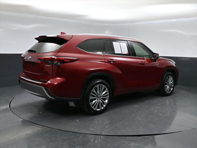 2023 Toyota Highlander Hybrid Platinum 2023 Toyota Highlander Hybrid Platinum