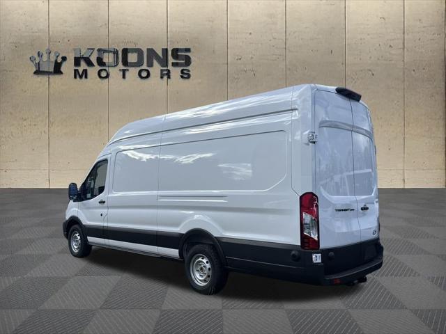 2026 Ford Transit Cargo Van T-350 148 EL Hi Rf 9500 GVWR RWD