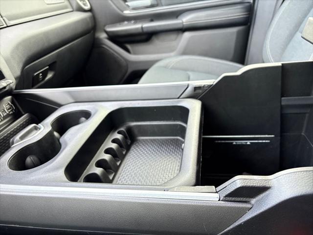 2022 RAM 1500 Big Horn Crew Cab 4x2 57 Box 2022 RAM 1500 Big Horn Crew Cab 4x2 57 Box