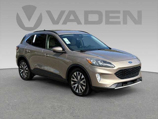 2020 Ford Escape Titanium Hybrid 2020 Ford Escape Titanium Hybrid