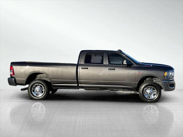 2019 RAM 3500 Tradesman Crew Cab 4x4 8 Box 2019 RAM 3500 Tradesman Crew Cab 4x4 8 Box