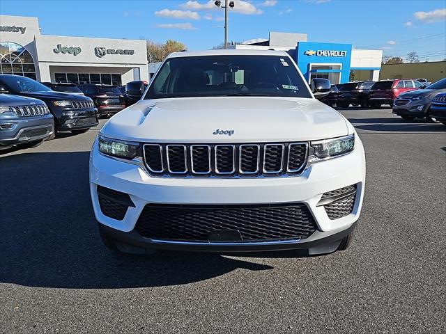 2025 Jeep Grand Cherokee Laredo X 4x4 2025 Jeep Grand Cherokee Laredo X 4x4