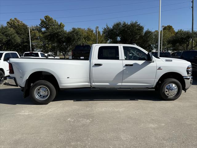 2026 RAM Ram 3500 RAM 3500 TRADESMAN CREW CAB 4X4 8 BOX 2026 RAM Ram 3500 RAM 3500 TRADESMAN CREW CAB 4X4 8 BOX