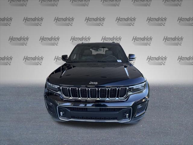 2023 Jeep Grand Cherokee Overland 4x2