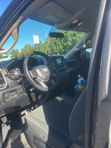 2020 RAM 2500 Tradesman Crew Cab 4X4 64 Box