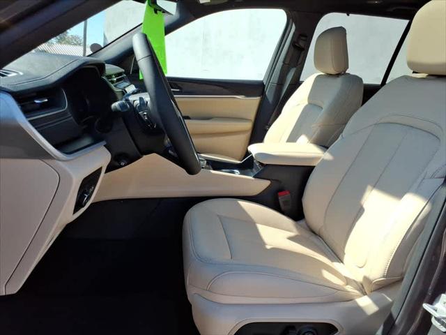 2025 Jeep Grand Cherokee GRAND CHEROKEE LIMITED 4X4 2025 Jeep Grand Cherokee GRAND CHEROKEE LIMITED 4X4