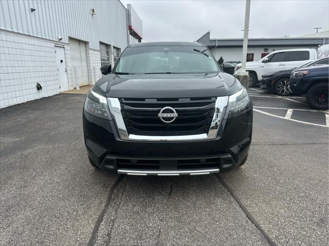2025 Nissan Pathfinder Platinum 4WD