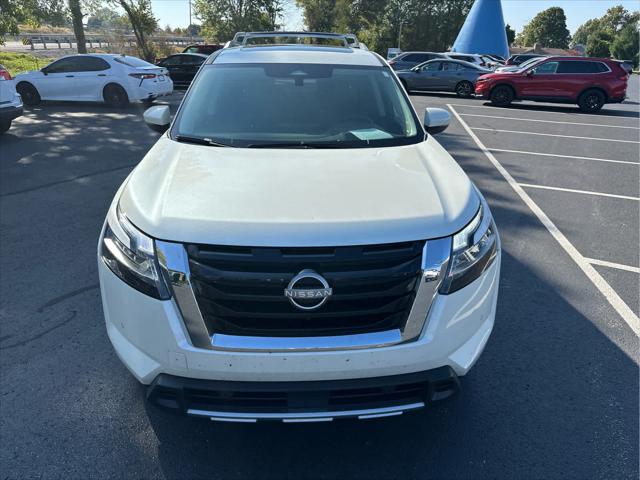 2024 Nissan Pathfinder Platinum 4WD 2024 Nissan Pathfinder Platinum 4WD