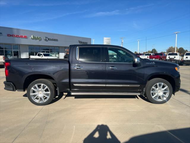 2022 Chevrolet Silverado 1500 4WD Crew Cab Short Bed High Country 2022 Chevrolet Silverado 1500 4WD Crew Cab Short Bed High Country