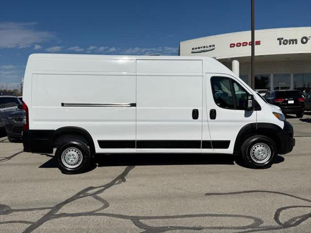 2025 RAM ProMaster 2500 Cargo Van Tradesman High Roof 159 WB w/Pass Seat 2025 RAM ProMaster 2500 Cargo Van Tradesman High Roof 159 WB w/Pass Seat