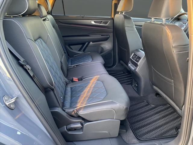 2026 Volkswagen Atlas Cross Sport 2.0T SEL Premium R-Line