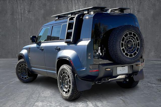 2026 Land Rover Defender OCTA