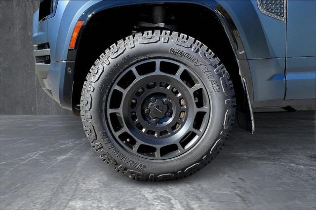 2026 Land Rover Defender OCTA