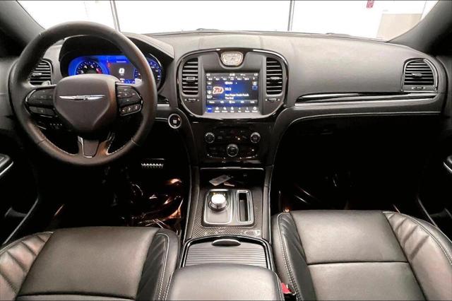 2023 Chrysler 300 300C