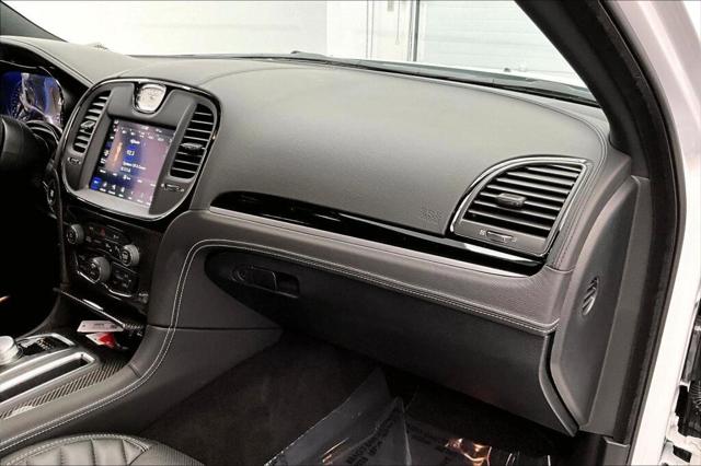 2023 Chrysler 300 300C