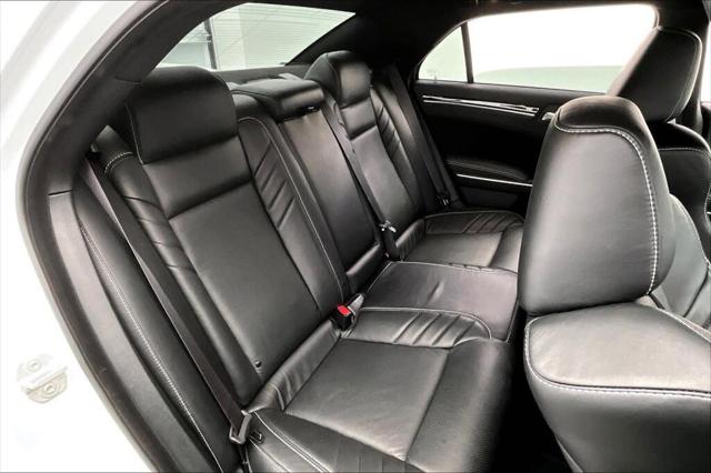 2023 Chrysler 300 300C