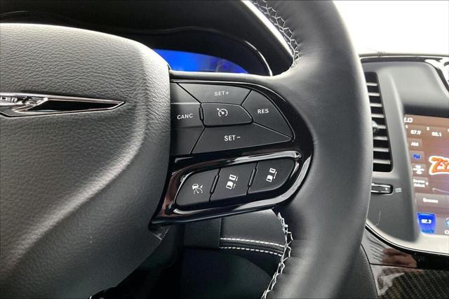 2023 Chrysler 300 300C