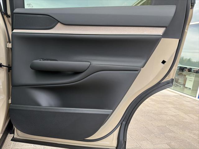 2025 Volvo X 90 Plus, Twin Motor, Fully electric, 7 Seats