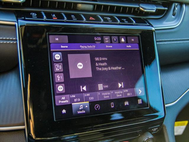 2025 Jeep Grand Cherokee Laredo X 4x4
